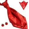La lavallière rouge intense & ses accessoires