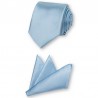 Cravate fine bleu-ciel et sa pochette