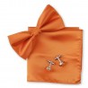 Noeud papillon orange, pochette et boutons de manchette